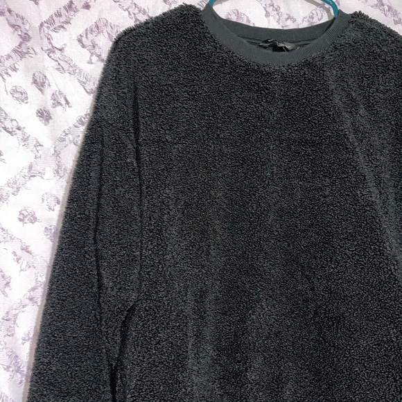 Banana Republic Fuzzy Crewneck, Pullover, Sweatshirt, black teddy, cozy S or M - Picture 3 of 11